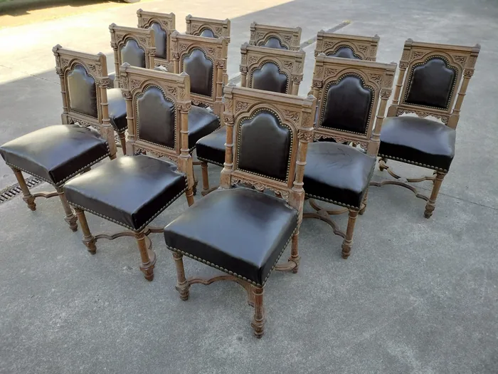 12 kasteel stoelen