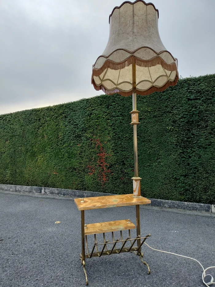 Staande lamp/kranten bak vintage